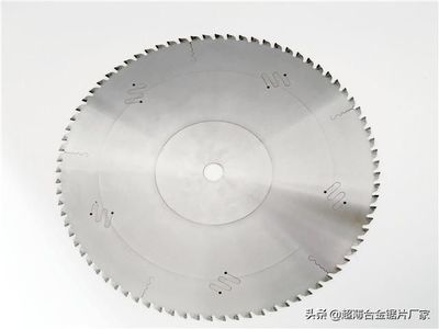 硬質(zhì)合金鋸片選擇并非易事,不知道這6個參數(shù),很容易被坑
